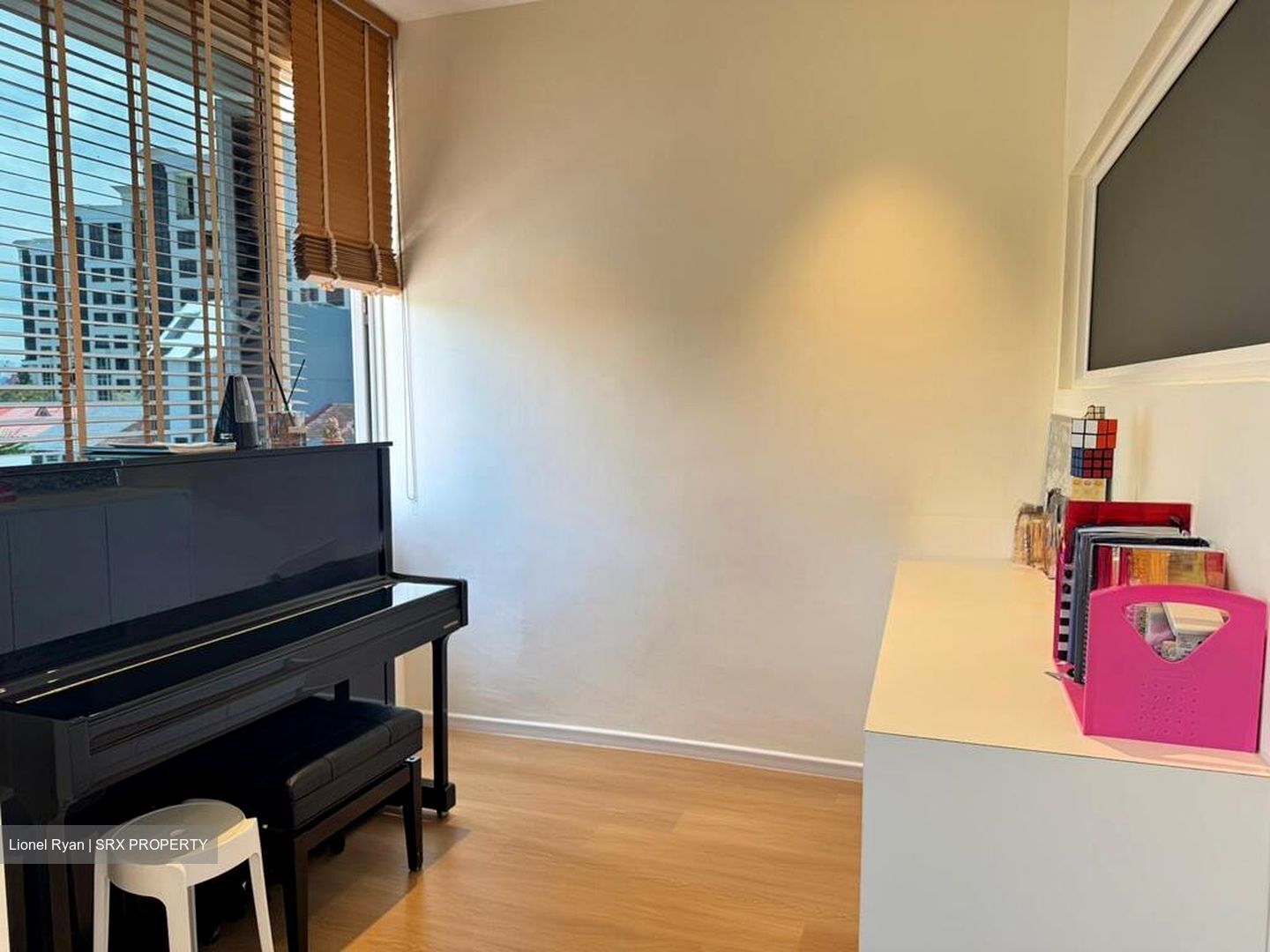 Zephyr Park (D16), Terrace #496389921